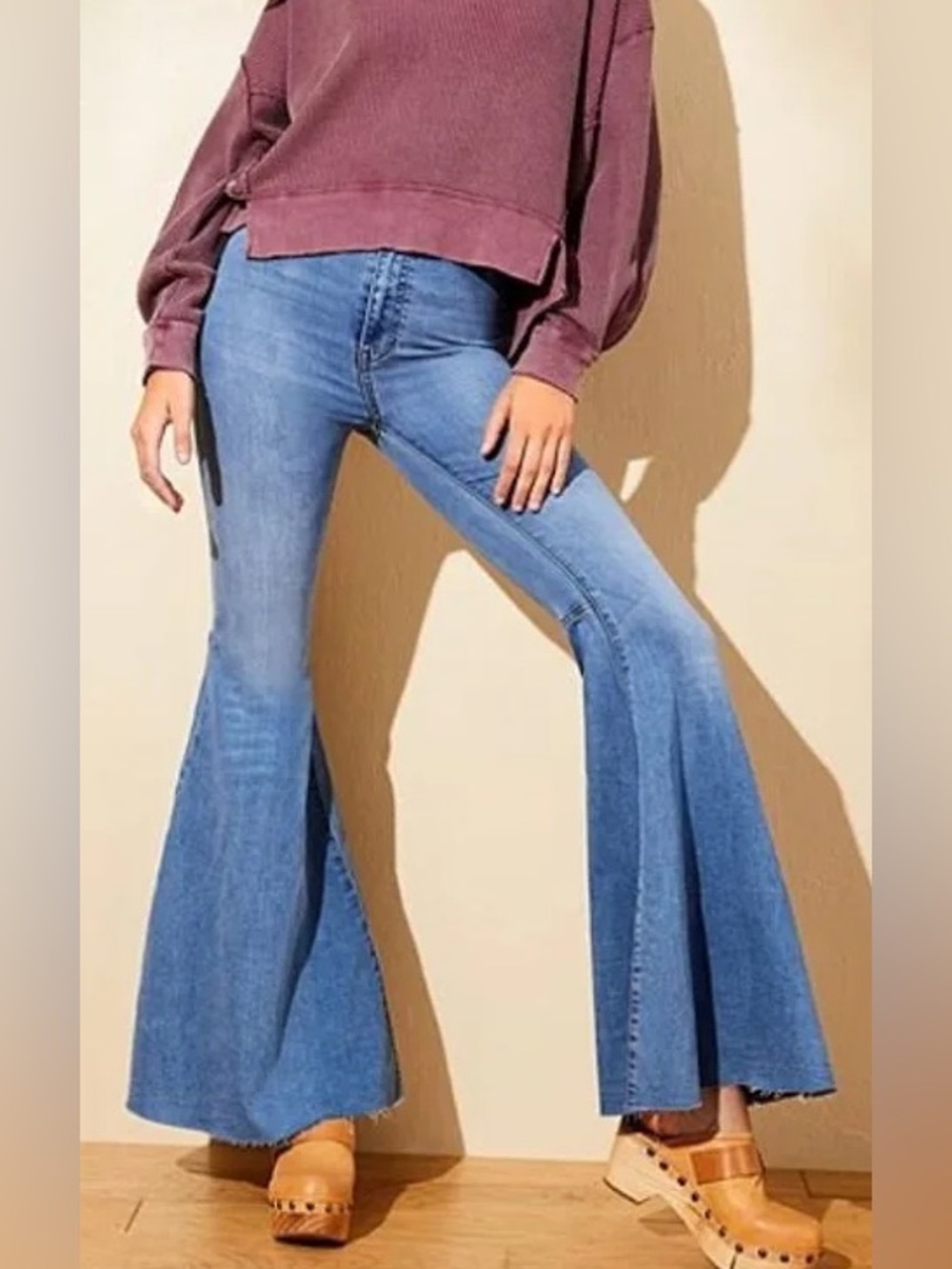 Women’s We The Free Free People Emre Flare Denim Blue Jeans 33 New NWT - Picture 8 of 10